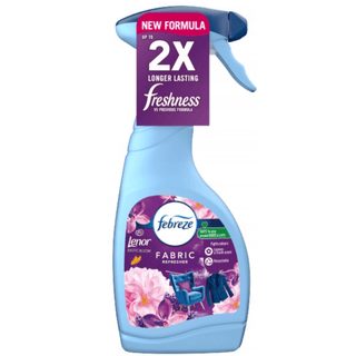 Febreze tekstilopfrisker Exotic Bloom 500 ml – effektiv spray med OdourClear teknologi der neutraliserer dybtliggende lugte fra tekstiler som sofaer, gardiner og tæpper; efterlader langvarig eksotisk blomsterduft og tørrer hurtigt uden rester – hurtig levering hos Købogspar