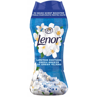 Lenor Fresh Breeze of Greek Island duftperler til vask giver tøjet en frisk, ren og langvarig duft inspireret af græske øer. Duftperlerne bruges direkte i vaskemaskinens tromle før vask og er ideelle til tøj, håndklæder, sengetøj og tekstiler, der skal dufte friskt i længere tid. Perfekt valg til dig, der ønsker ekstra friskhed og en behagelig duft i hverdagsvasken.
