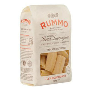 Rummo Paccheri Rigati Nr. 150 er italiensk pasta med stor rørform og ru overflade, der holder godt på sauce. Perfekt til tomatsauce, kødsauce, ricotta, ovnbagt pasta, cremede pastaretter og nem aftensmad. Køb Rummo pasta online til lav pris — blandt de billigste valg til italiensk madlavning. Søgeord: Rummo Paccheri Rigati, paccheri pasta, pasta 500 g, italiensk pasta, rørpasta, billigst online, dagligvarer billigst.